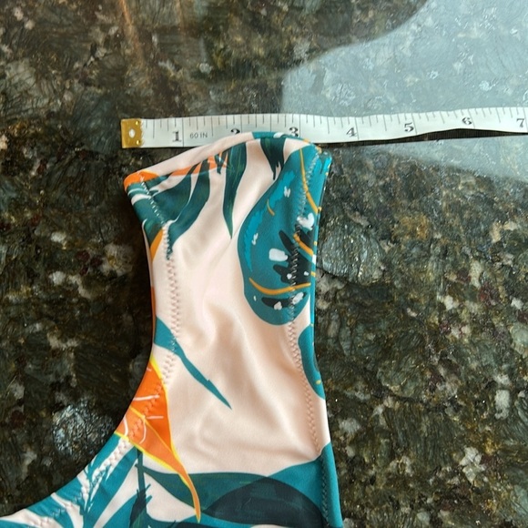 NWT CupShe tie front floral tropical bikini top. Lined but not padded. XXL. - Picture 12 of 12